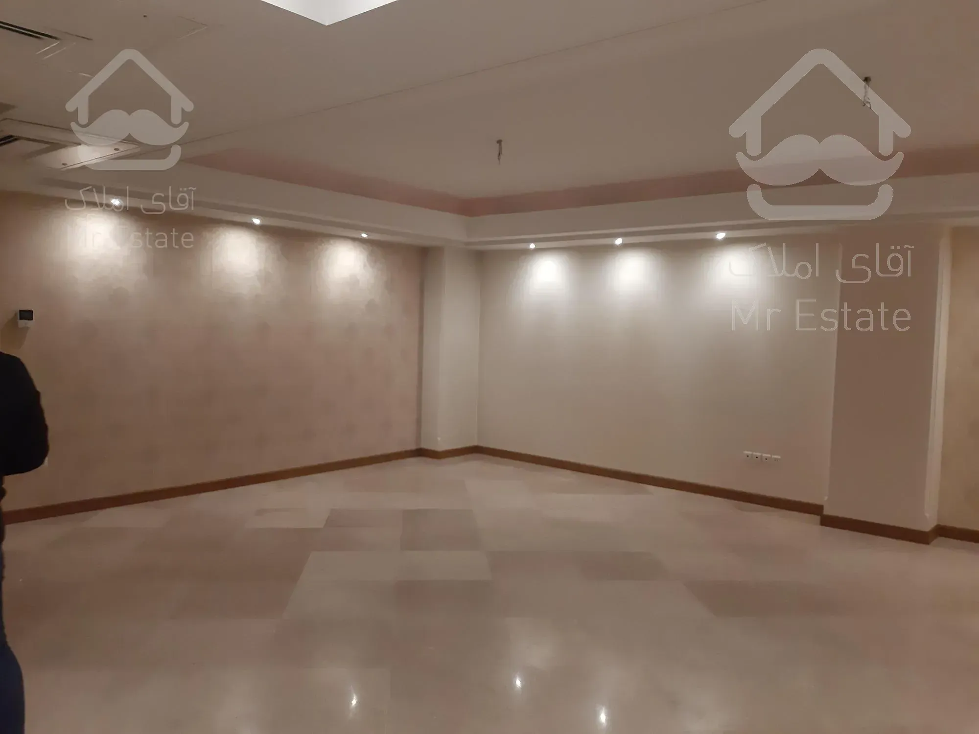 145 متر دیباجی / فول مشاعات