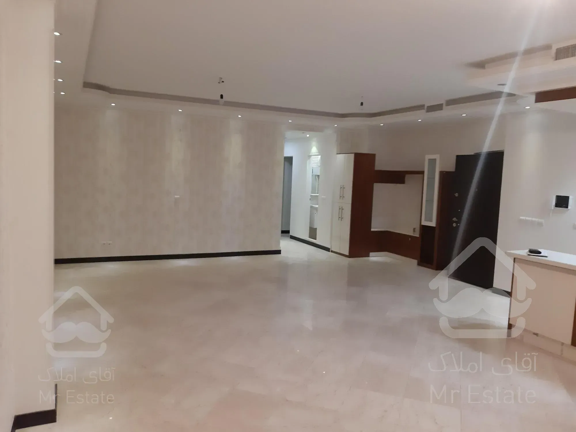 دیباجی 65 متر کلید نخورده فول امکانات