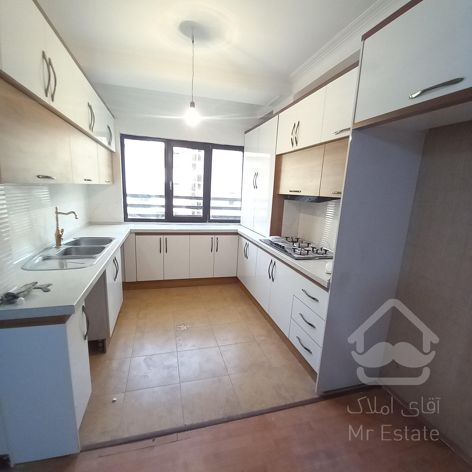 ۶۰متر دوخواب طبقه ۶ ویو کل تهران فول امکانات