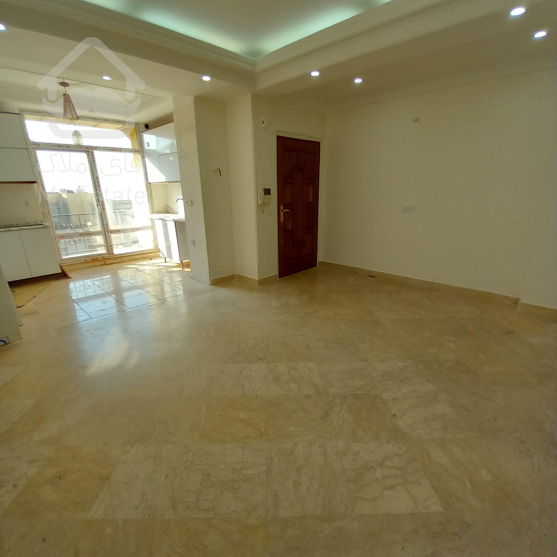 ۵۷متر طبقه اول نما تراورتن با پارکینگ جنت آباد