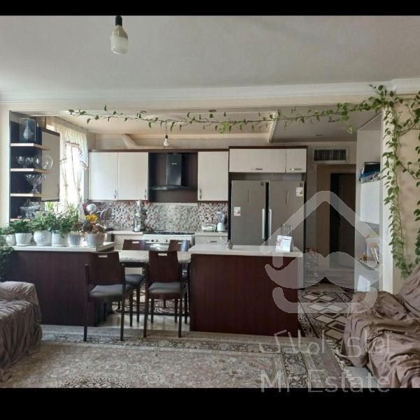 ۹۷متر*فول امکانات * خطی رو به جنوب