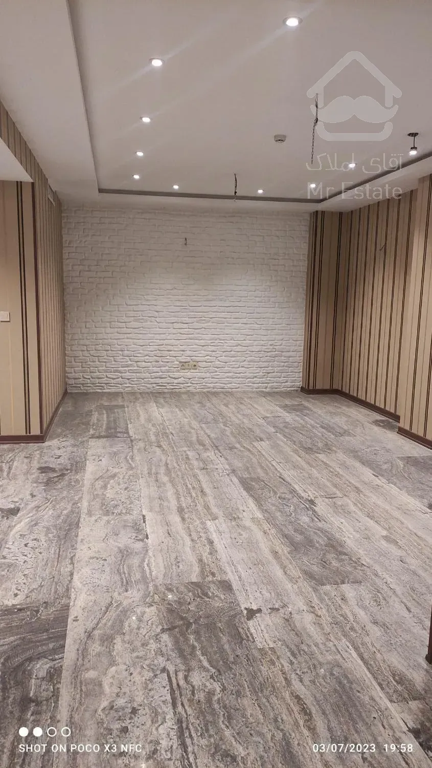 آپارتمان ۱۳۰ متر ۳ خواب مدرن