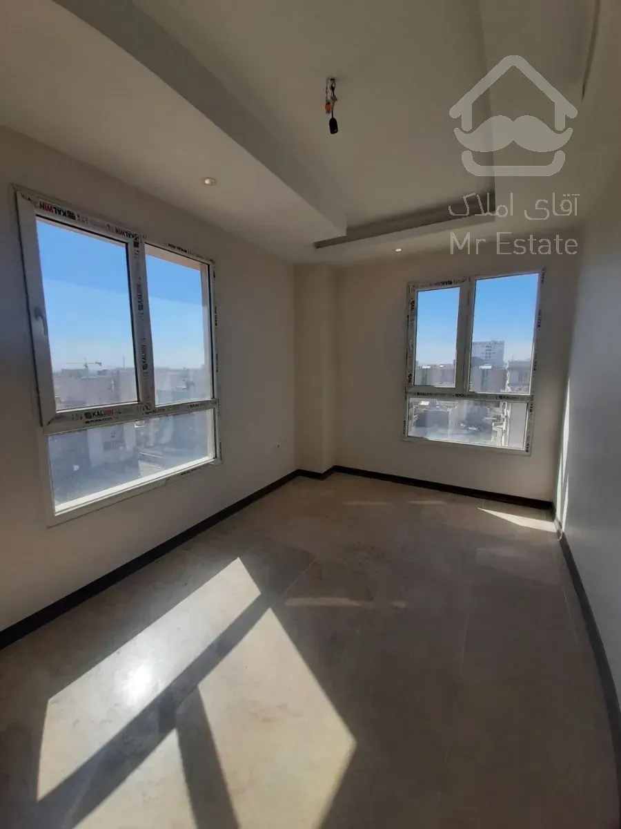 رهن کامل ۹۴متر دوخواب فول نما تراورتن کوی فردوس