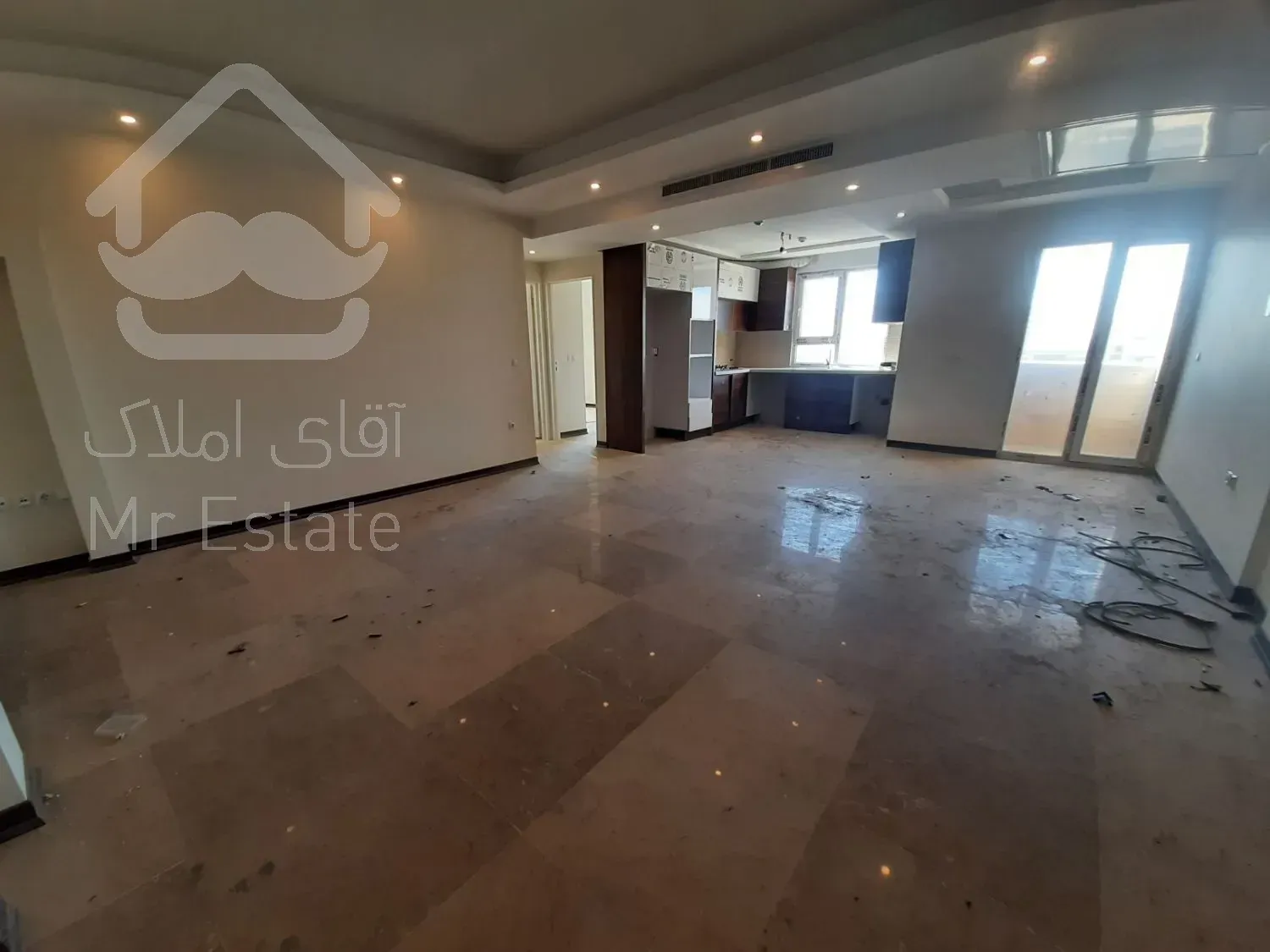 رهن کامل ۹۴متر دوخواب فول نما تراورتن کوی فردوس