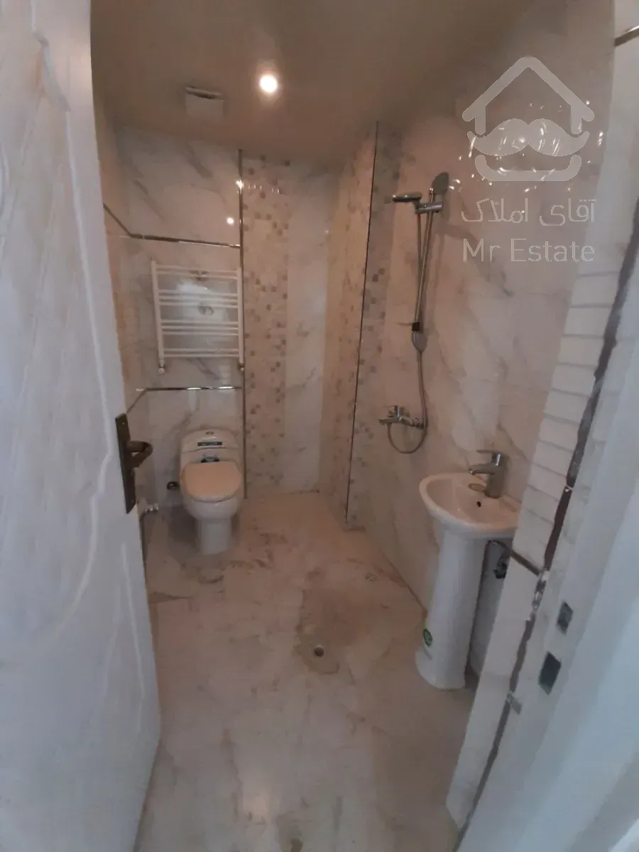 رهن کامل ۹۴متر دوخواب فول نما تراورتن کوی فردوس