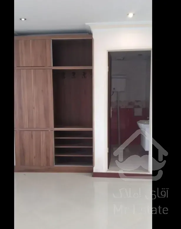 فروش 110 متری قلهک