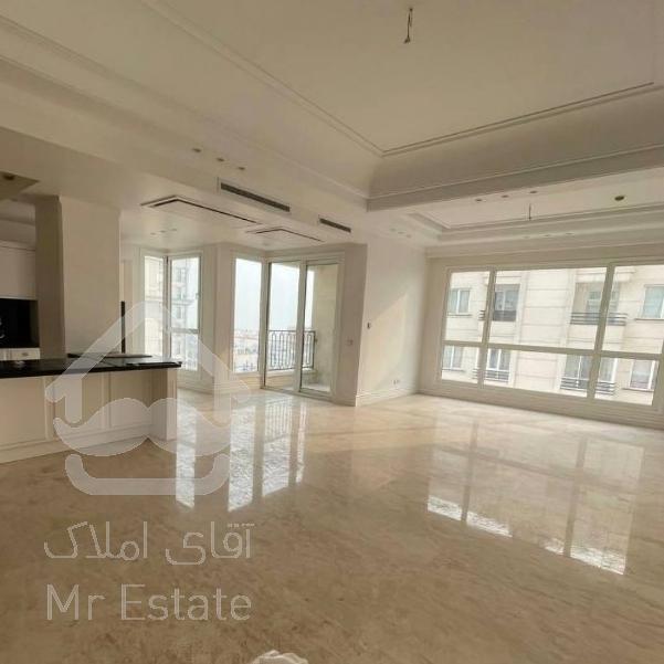 ۱۱۰ متر*سالن پرده خور*غرق در نور