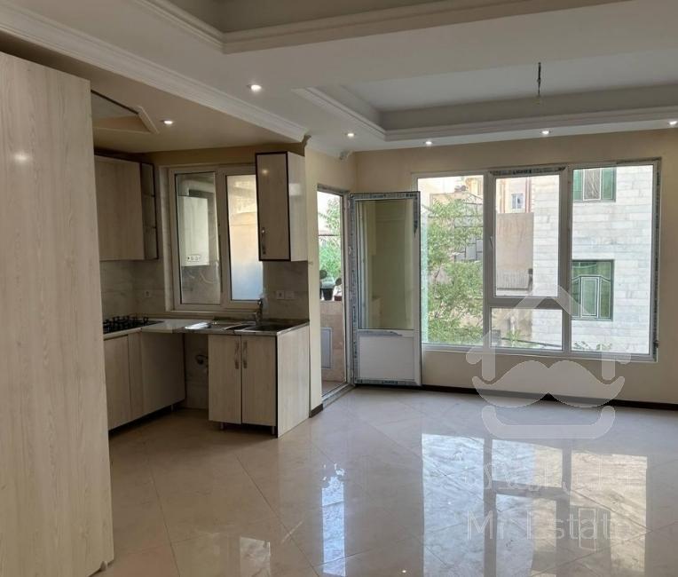 بریانک ۵۰متر آسانسور دار  تخلیه