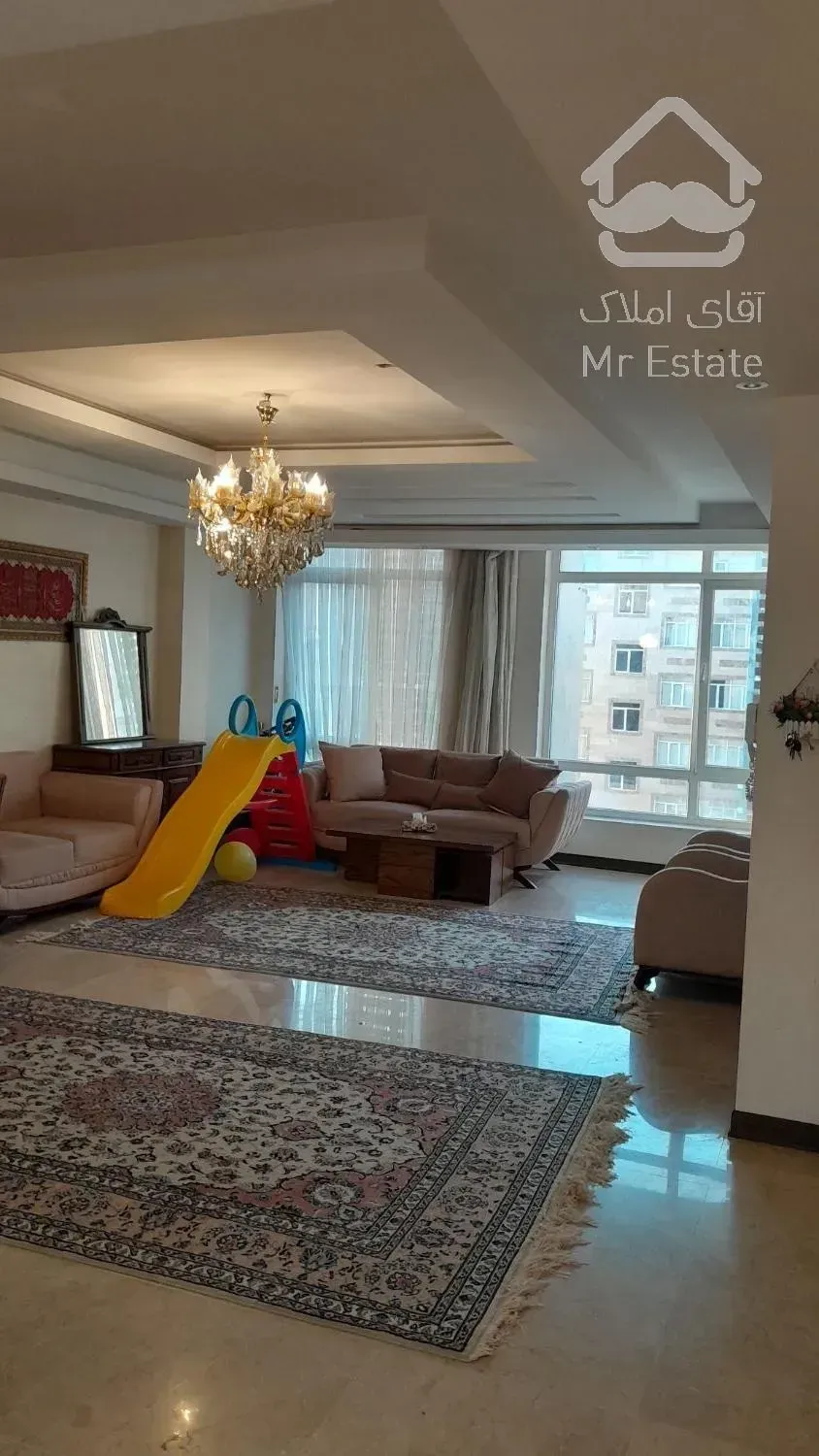 ۱۲۰ متر . موقعیت اداری