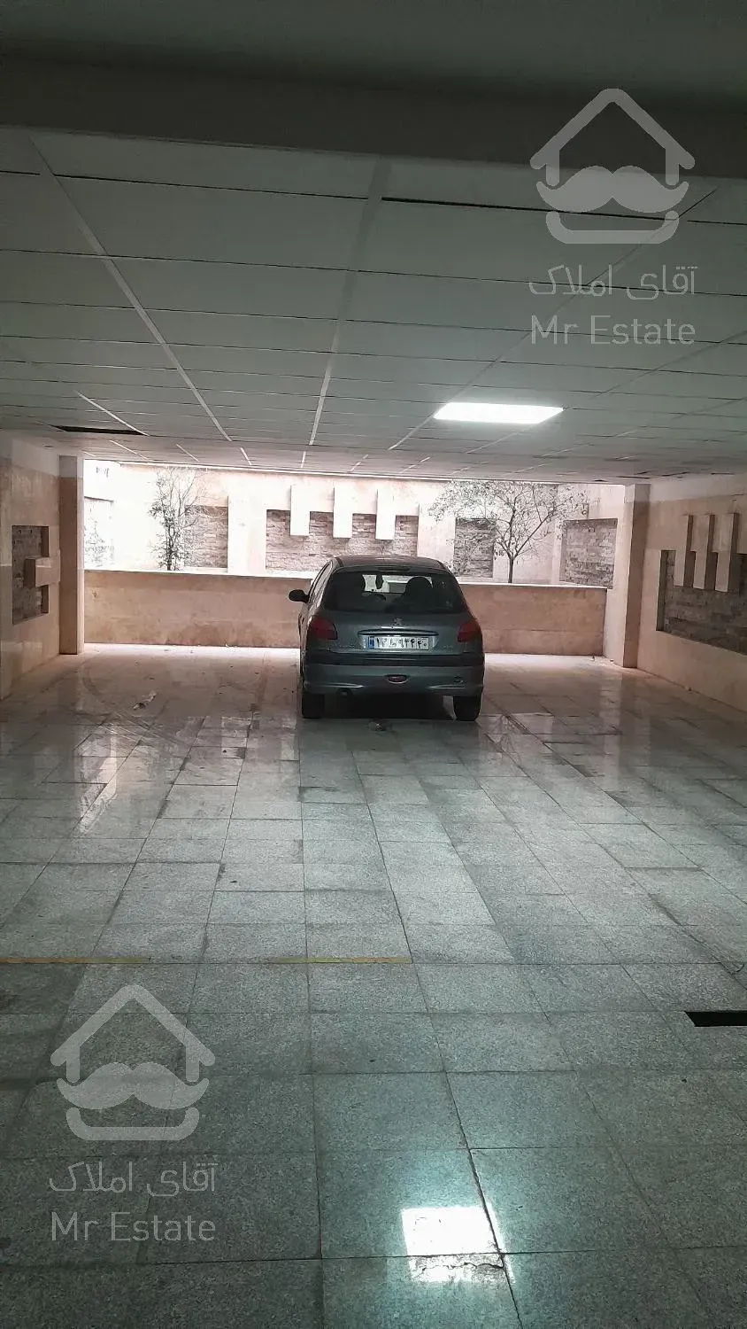 ۱۲۰ متر . موقعیت اداری