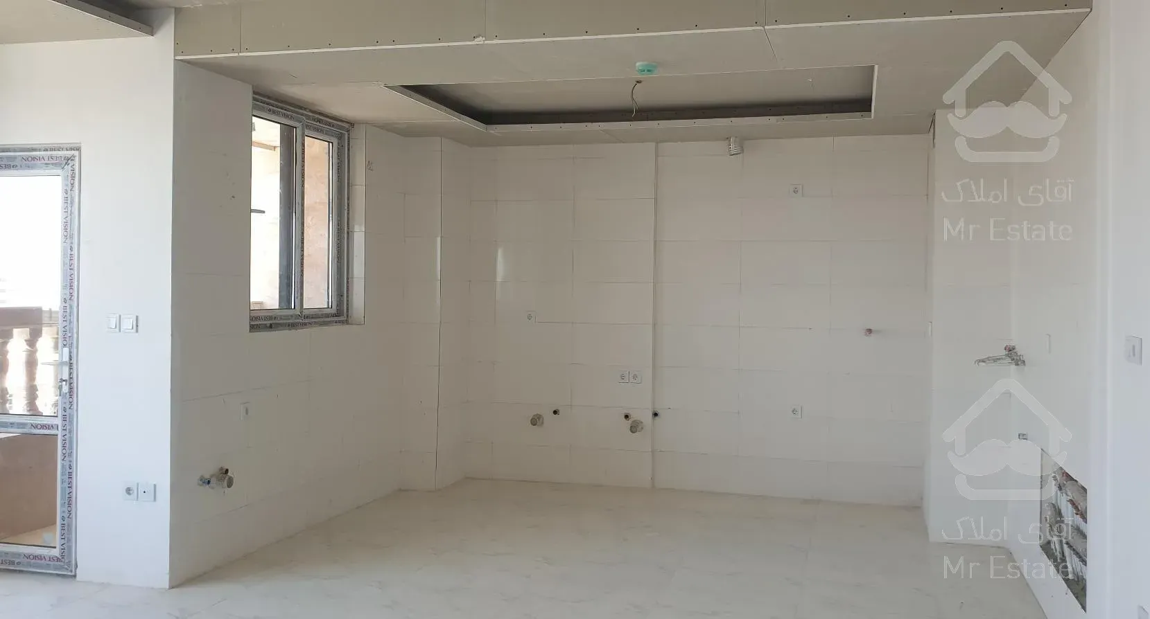 اپارتمان صفر با۴۰۰میلیون وام در بلوار رازی