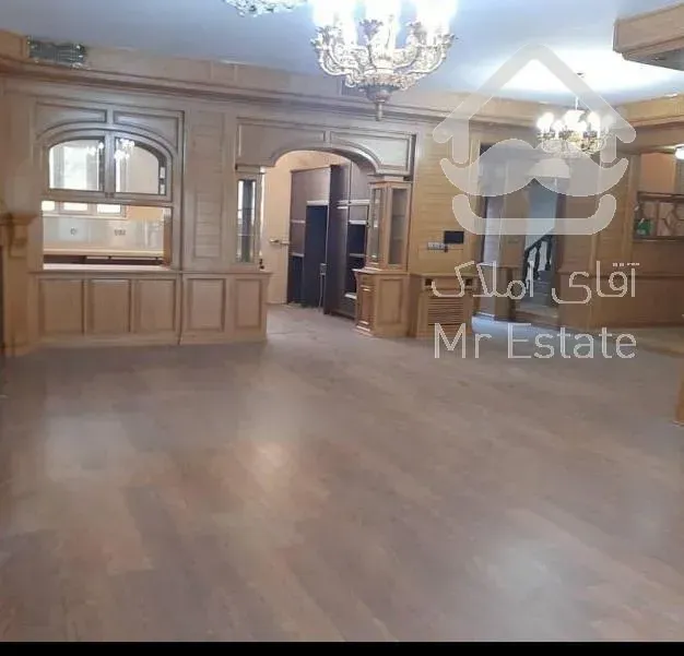 ویلایی ۳۶۰ متری ۳خواب همت شمالی