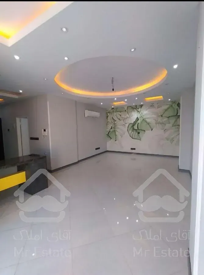 پنت هاوس کلاسیک/۱۵۰متر تراس /ویو آکواریوم/