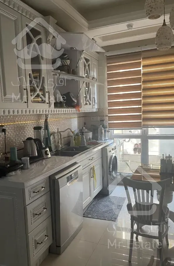 ۸۵متری فول امکانات