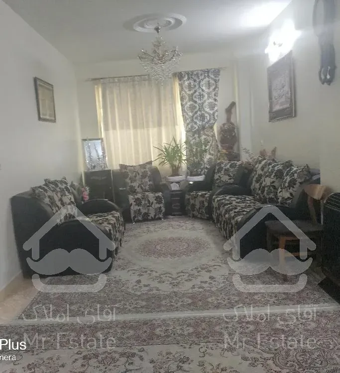 ۵۵متری پارکینگ دار