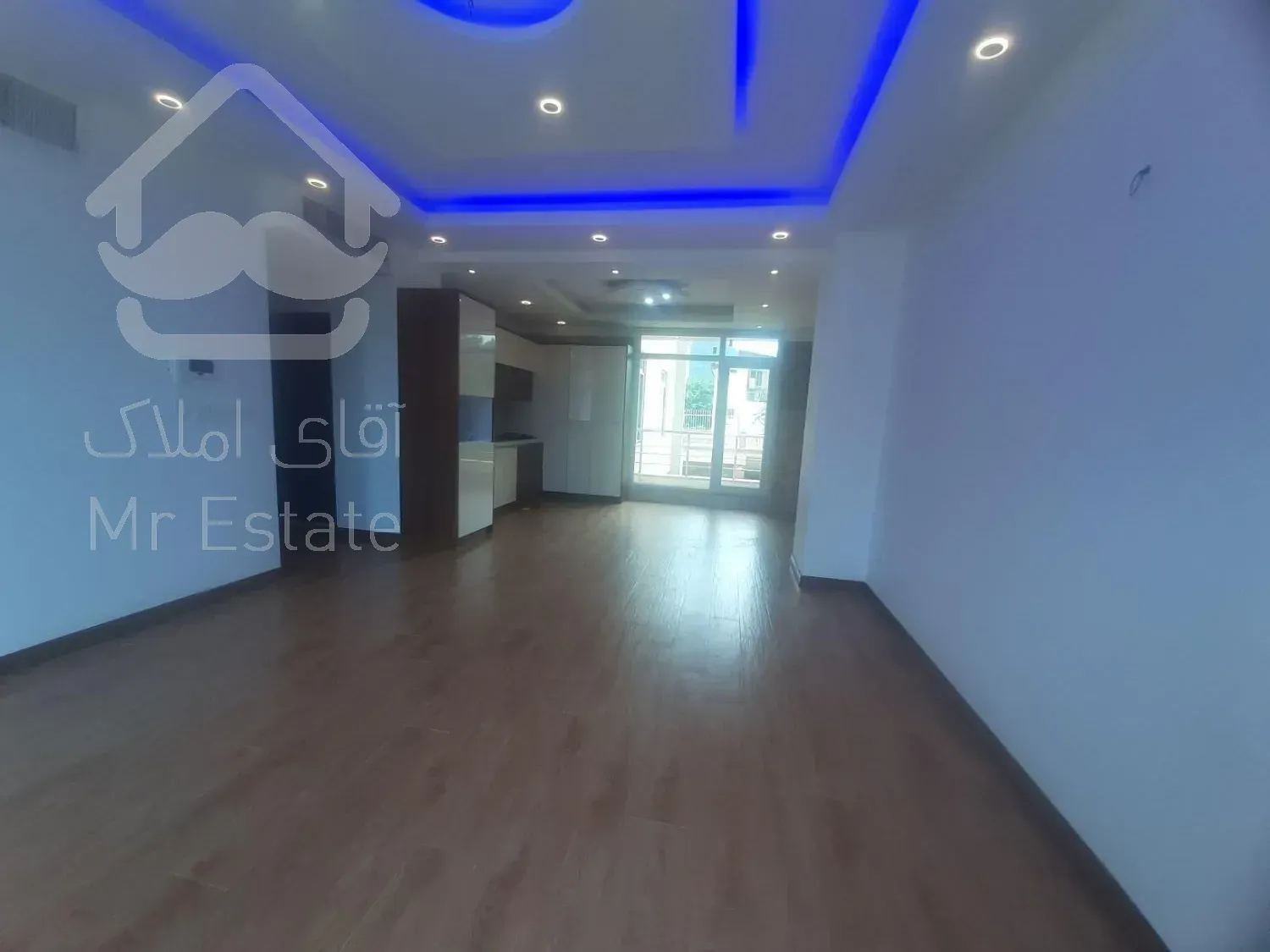 فروش آپارتمان استخردار ۱۱۷ مترنوشهر