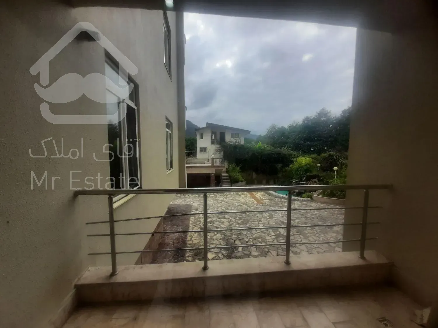 فروش آپارتمان استخردار ۱۱۷ مترنوشهر