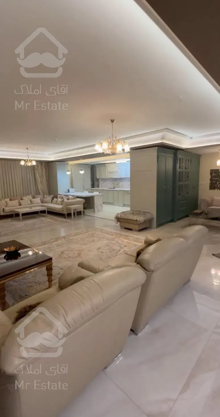 کیان آباد/ ۱۲۵ متر / واحد جلو/ ساخت ۹۸/