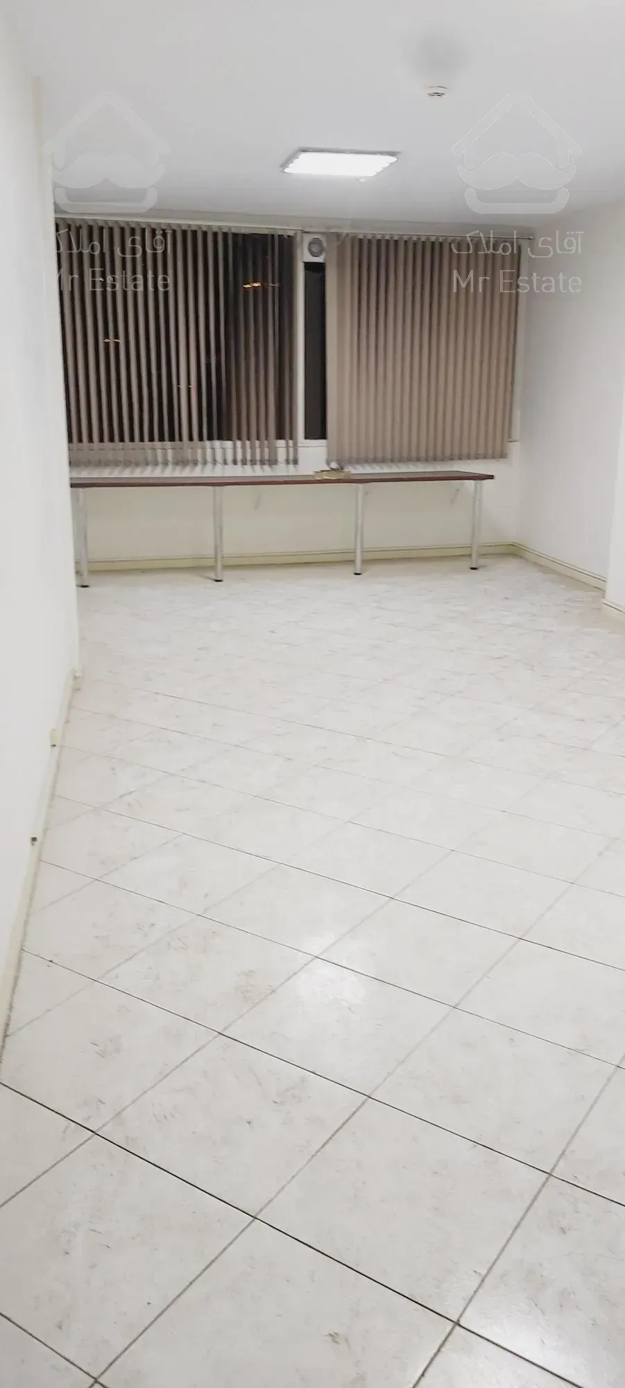 45 متر واحد اداری در برج اداری بهار