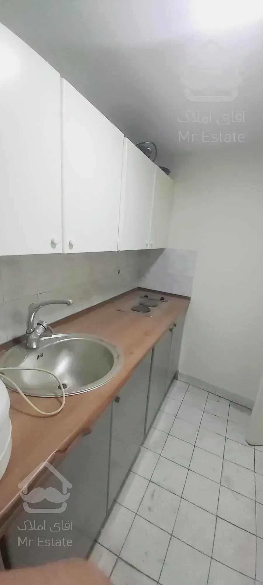 45 متر واحد اداری در برج اداری بهار