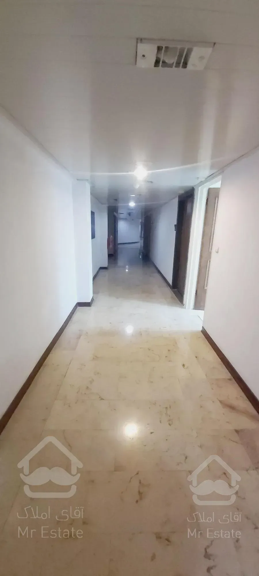 45 متر واحد اداری در برج اداری بهار