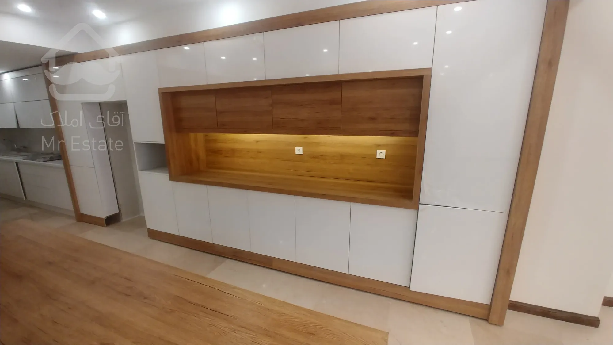 فروش 270 متری پاسداران