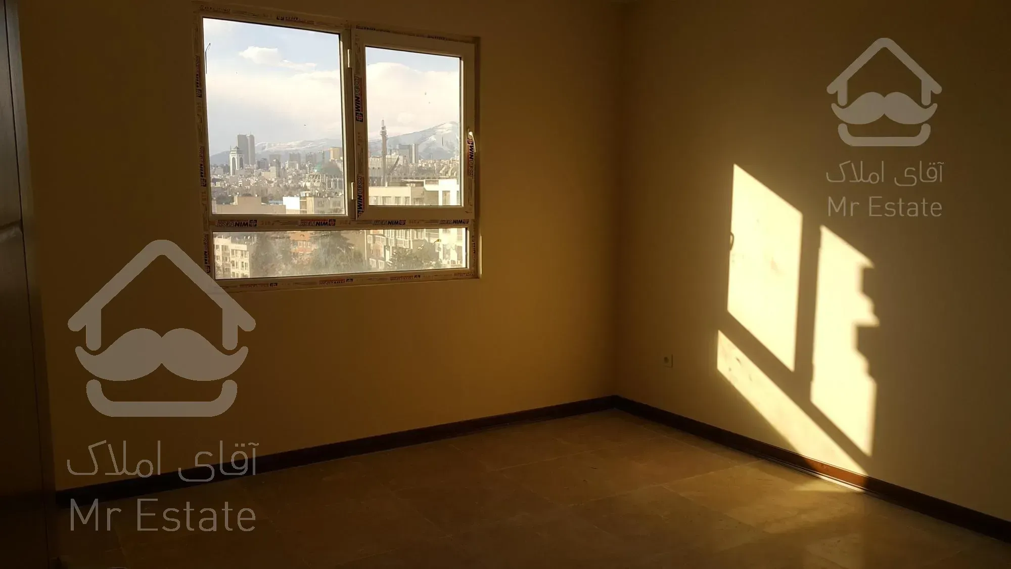 ۱۲۵ متر دوخواب مطهری  فروش مسکونی