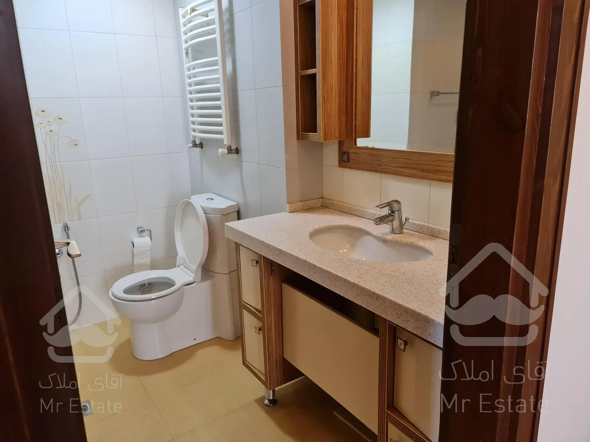 اجاره اپارتمان 195 متری در فرمانیه