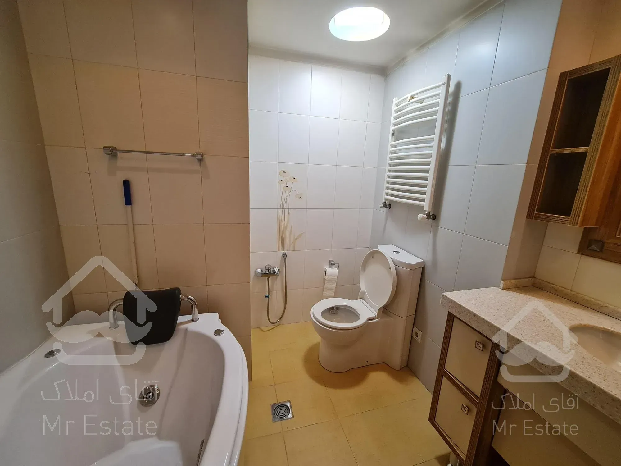 اجاره اپارتمان 195 متری در فرمانیه