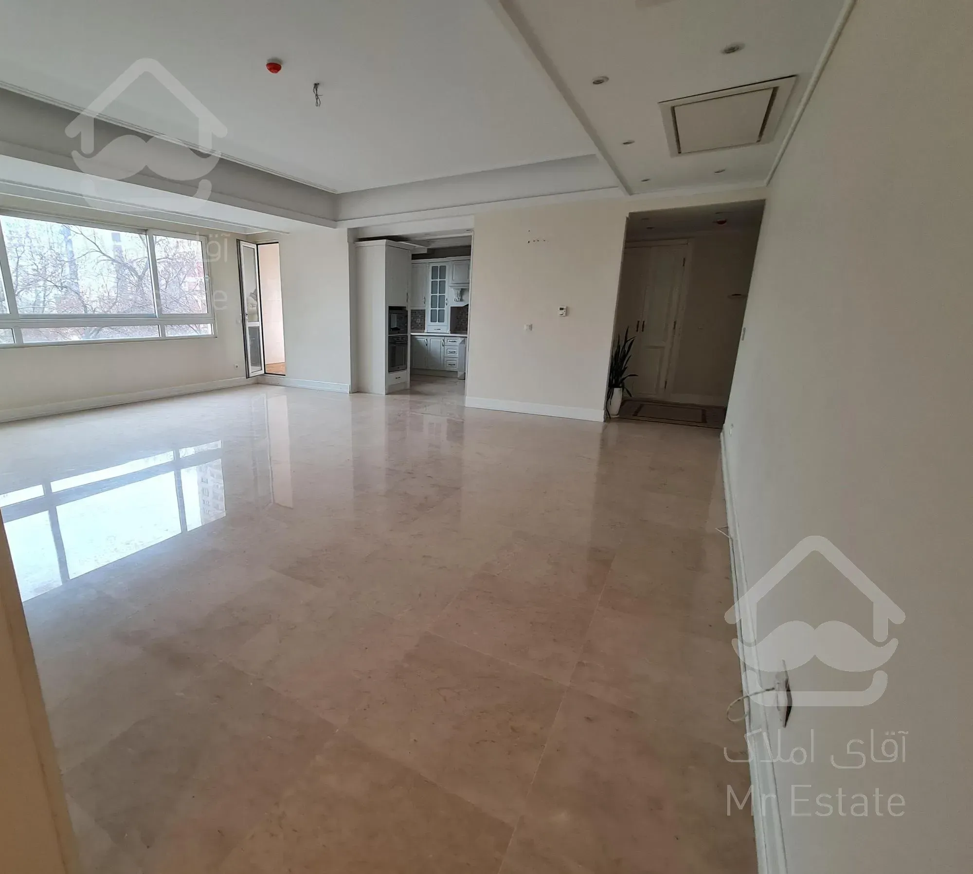 اجاره اپارتمان 190 متری در فرمانیه