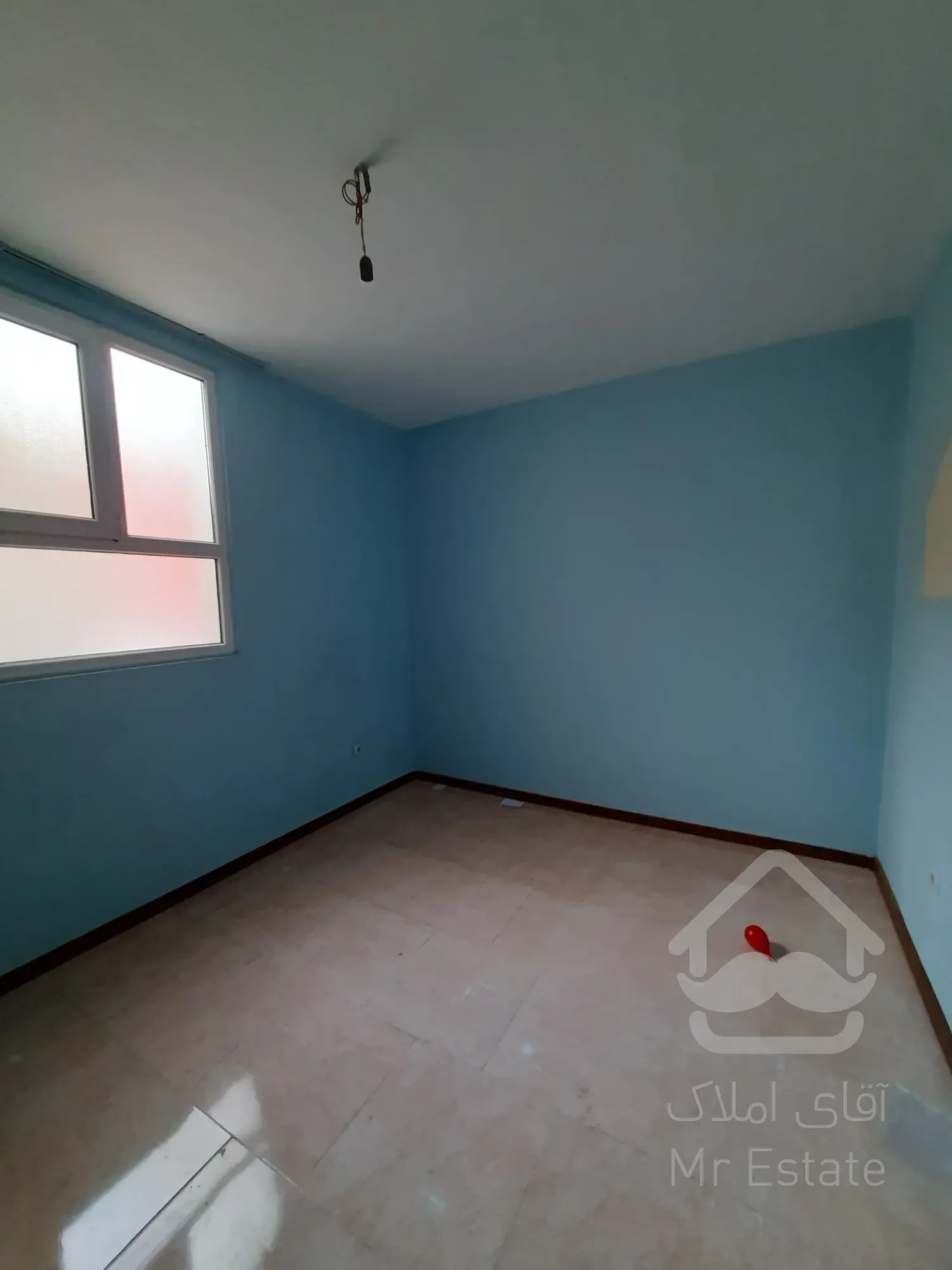 فروش آپارتمان ۹۰متر ۲خواب فول امکانات سالن پرده خور فردوس غرب