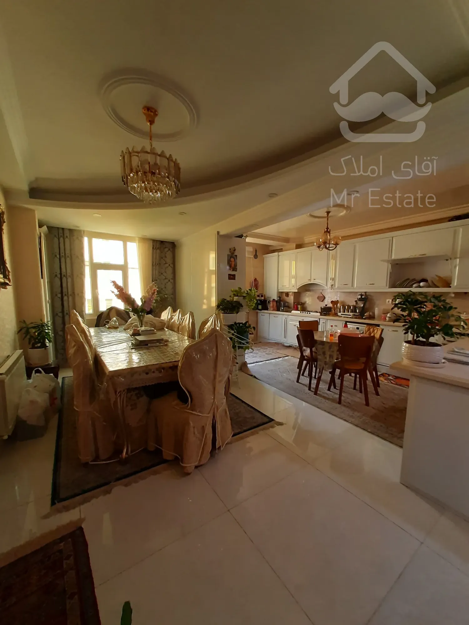 فروش آپارتمان ۱۲۰متری همیلا حیاط در اختیار