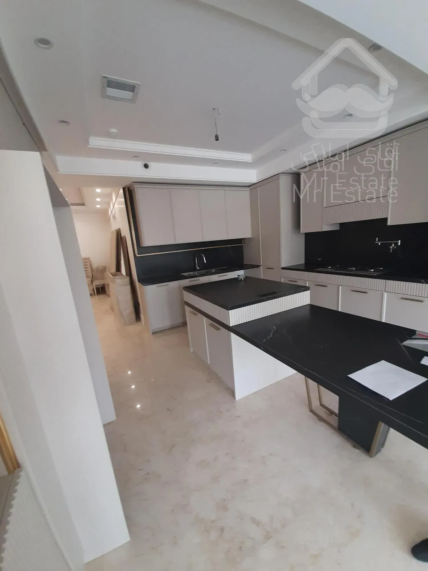 195 متر در فرعی ترین لوکیشن دروس