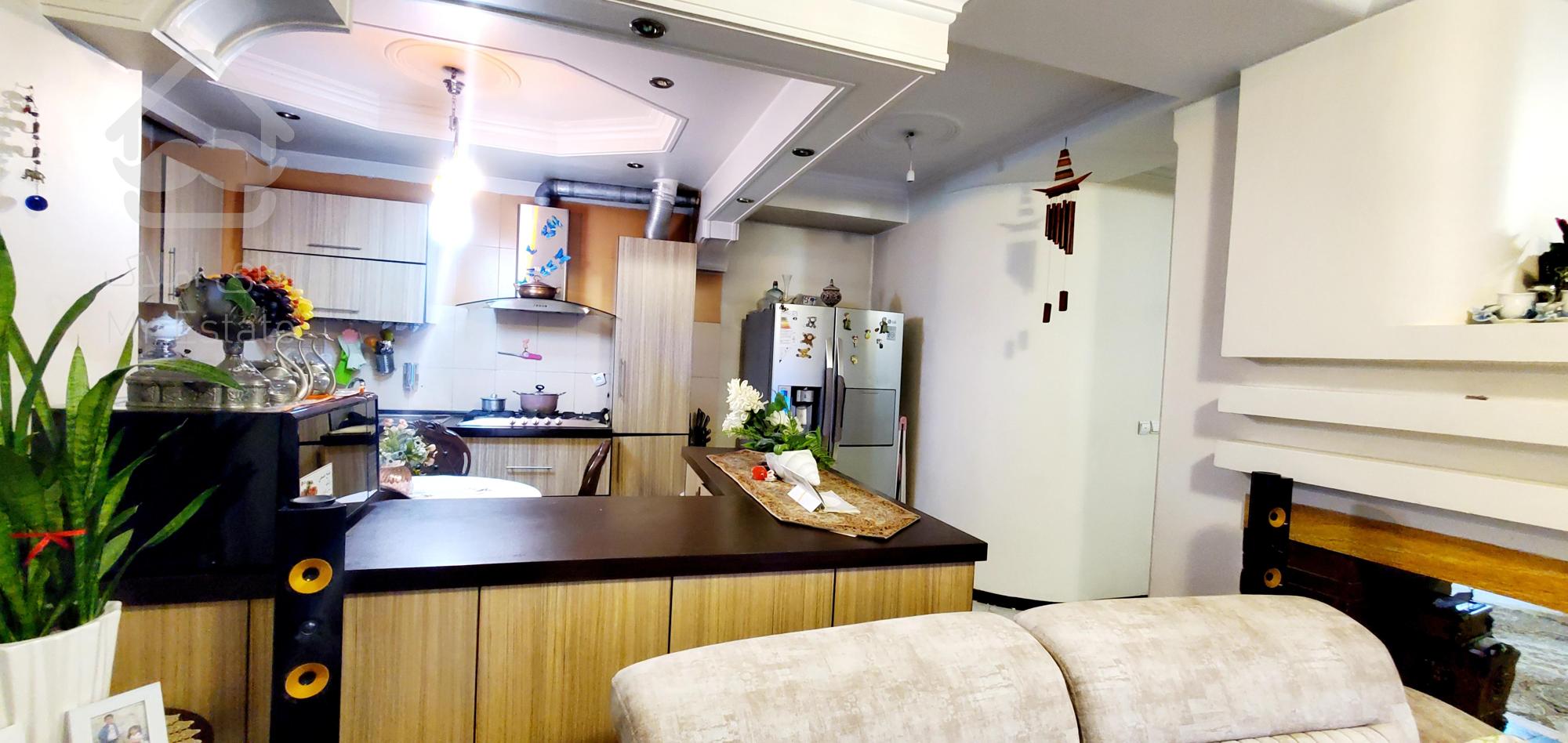 83متر روبه آفتاب در بهترین لوکیشن شهرک آزادی