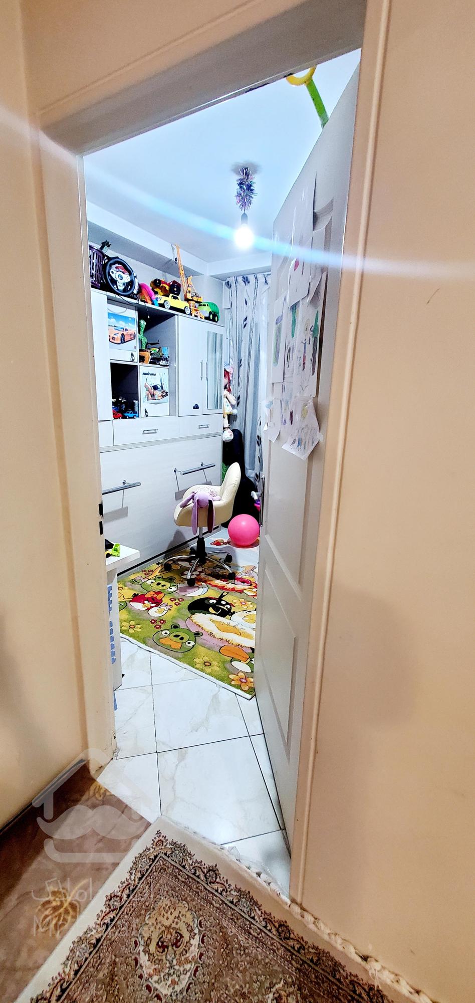 83متر روبه آفتاب در بهترین لوکیشن شهرک آزادی