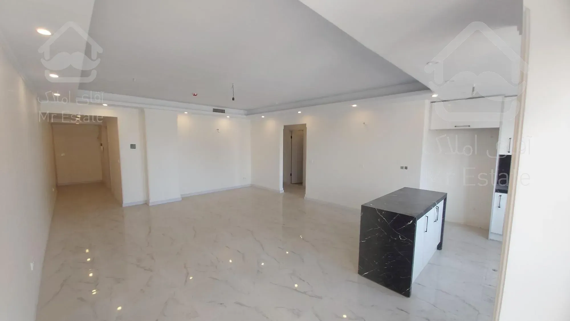 ۱۲۵ متر/جنوب میرداماد/۲ پارکینگ سندی