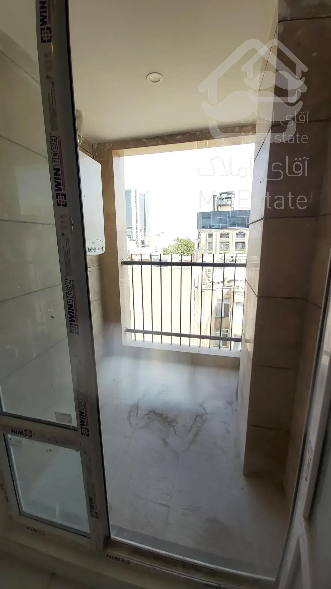 ۱۲۵ متر/جنوب میرداماد/۲ پارکینگ سندی