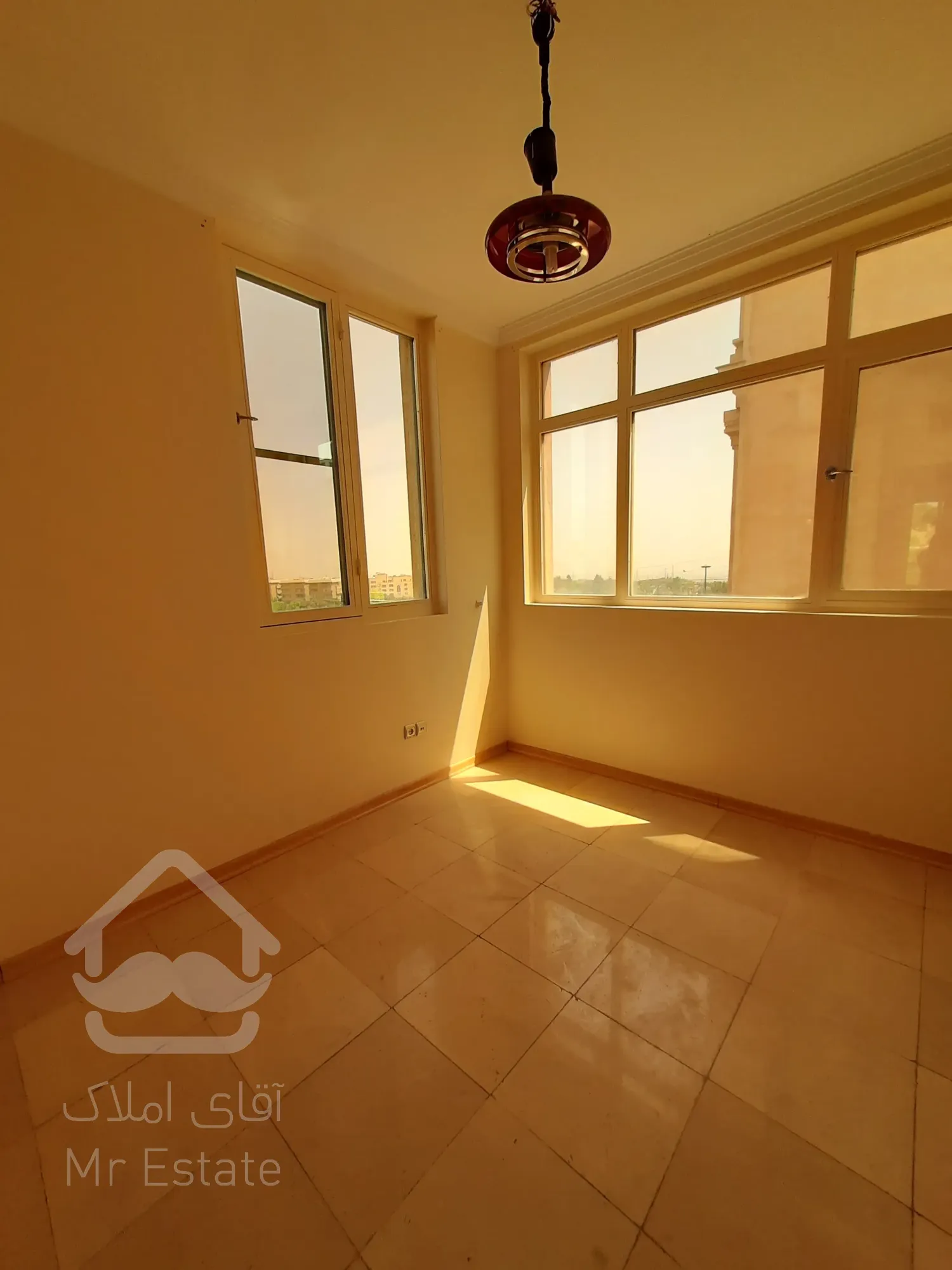 فروش آپارتمان ۷۵متر ۲خواب ویو دار همیلا