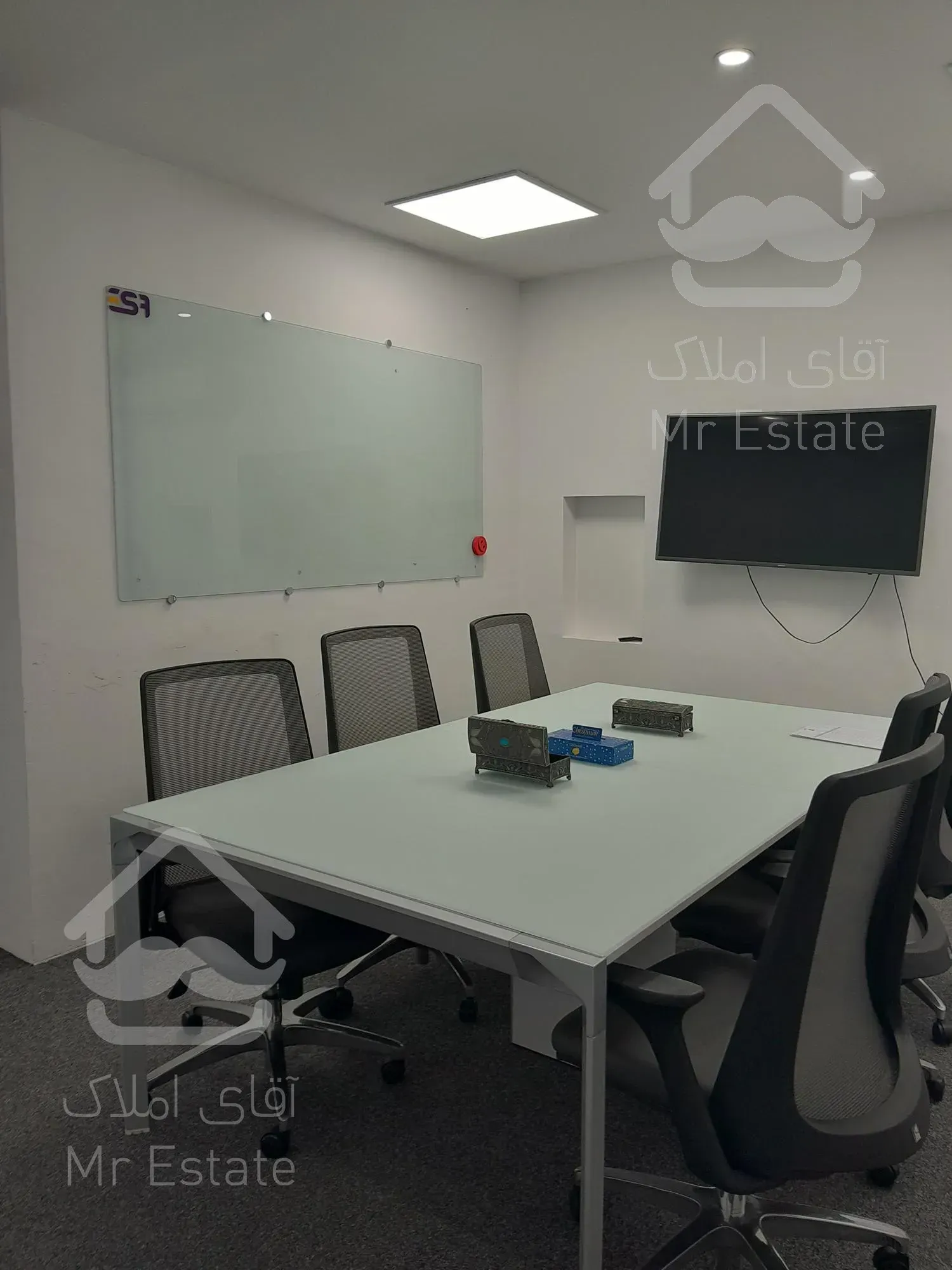 ۱۳۵متر/شیک/اداری/با امکانات/خ درختی