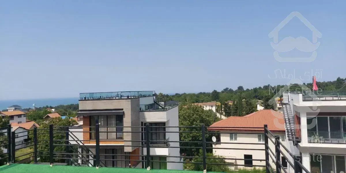 فروش ویلا در نخ شمال نوشهرفروش ویلا در نوشهر شهرکی جنگلی سند دار کلید نخورده شیک