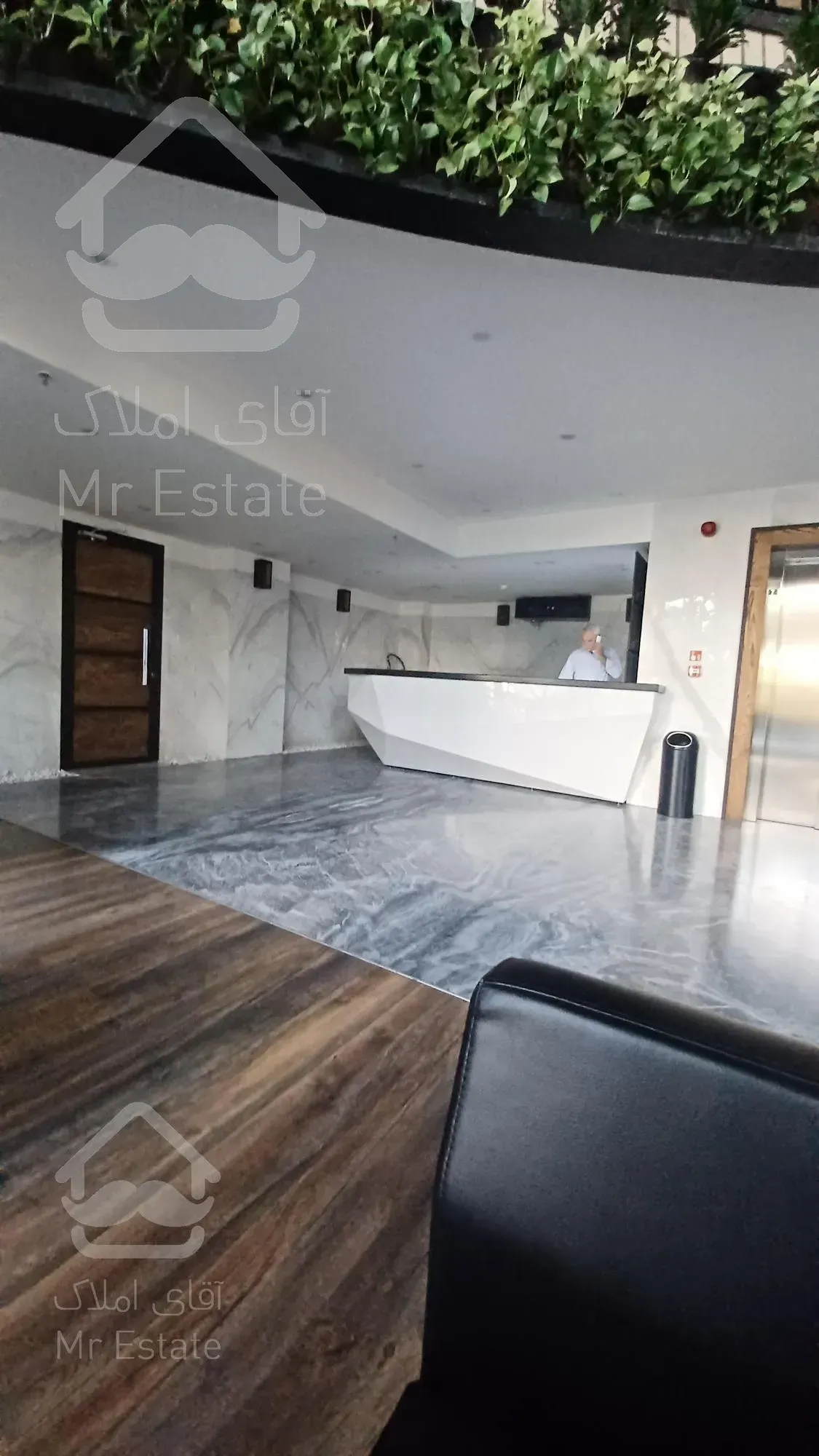 جردن / ونک / ۱۱۵۰ متر سند اداری / بی نظیر