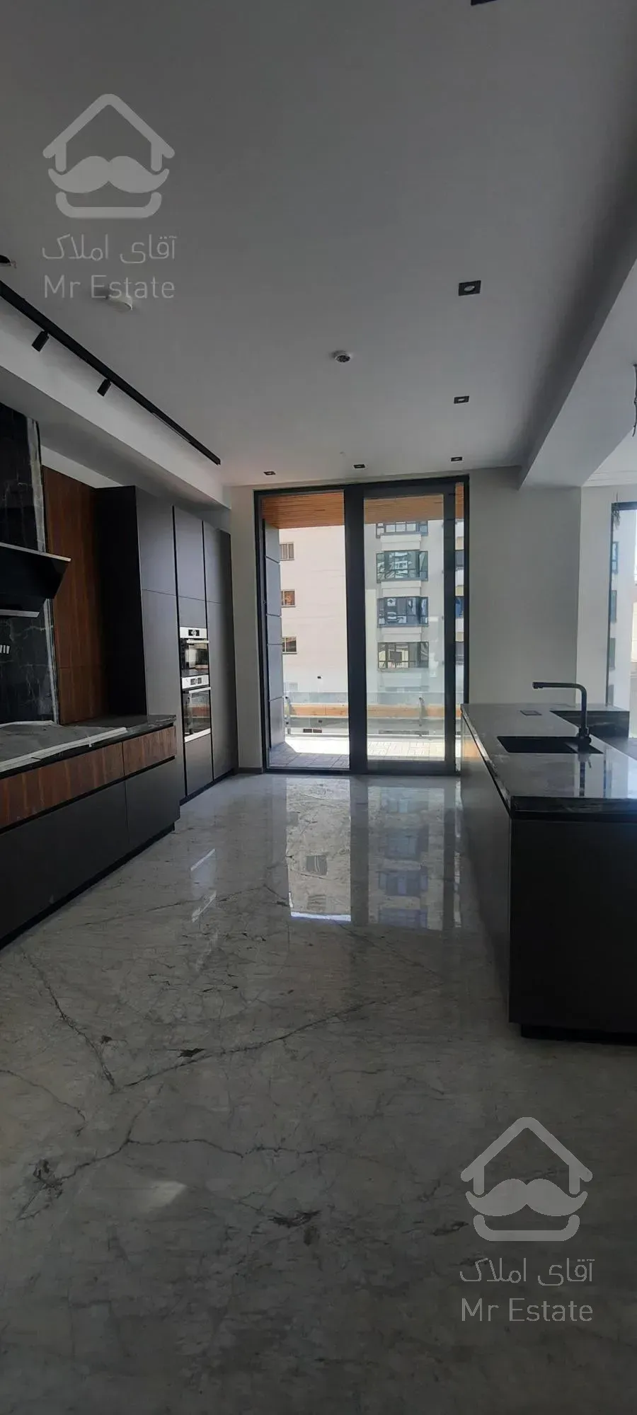 فروش آپارتمان برند ۲۹۱ متری در کامرانیه شمالی