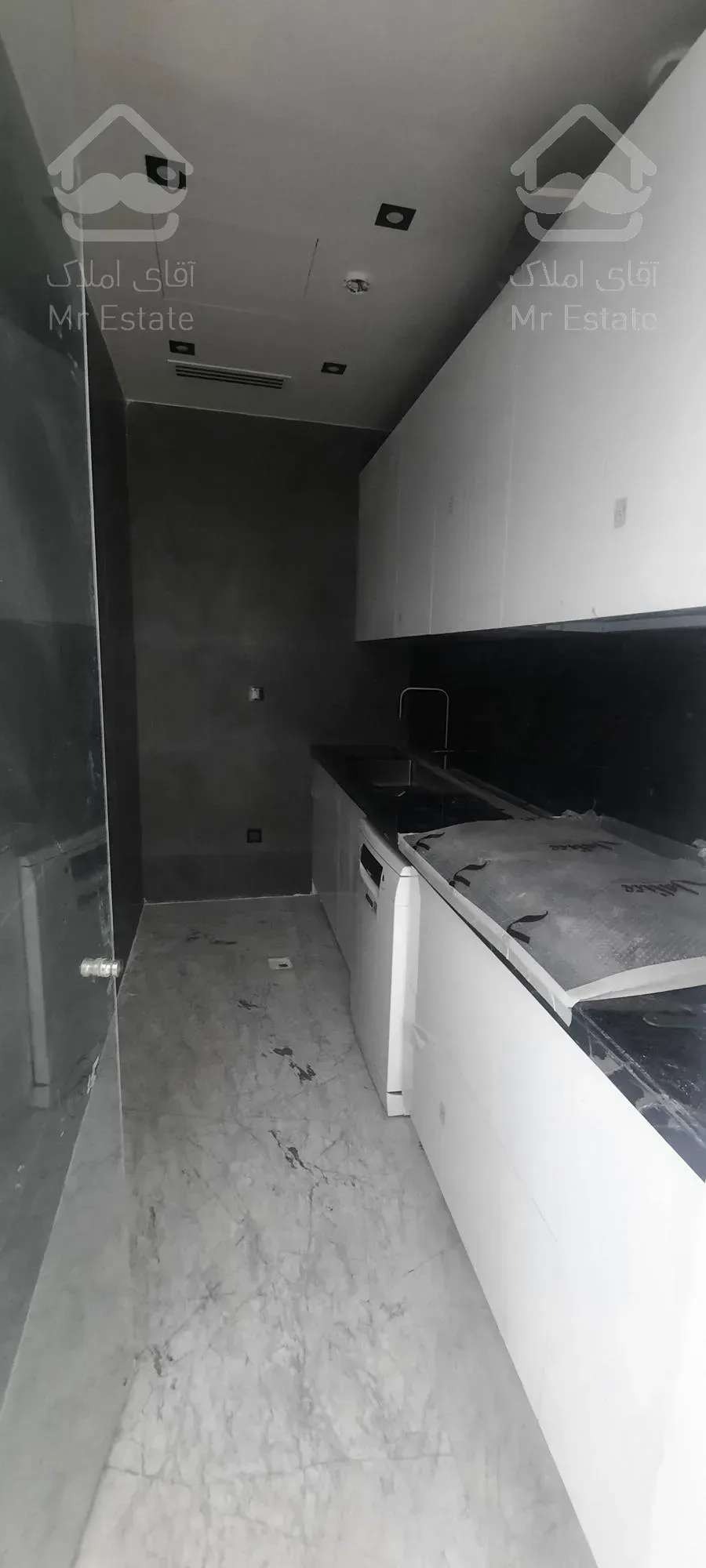 فروش آپارتمان ۲۶۰ متری در کامرانیه