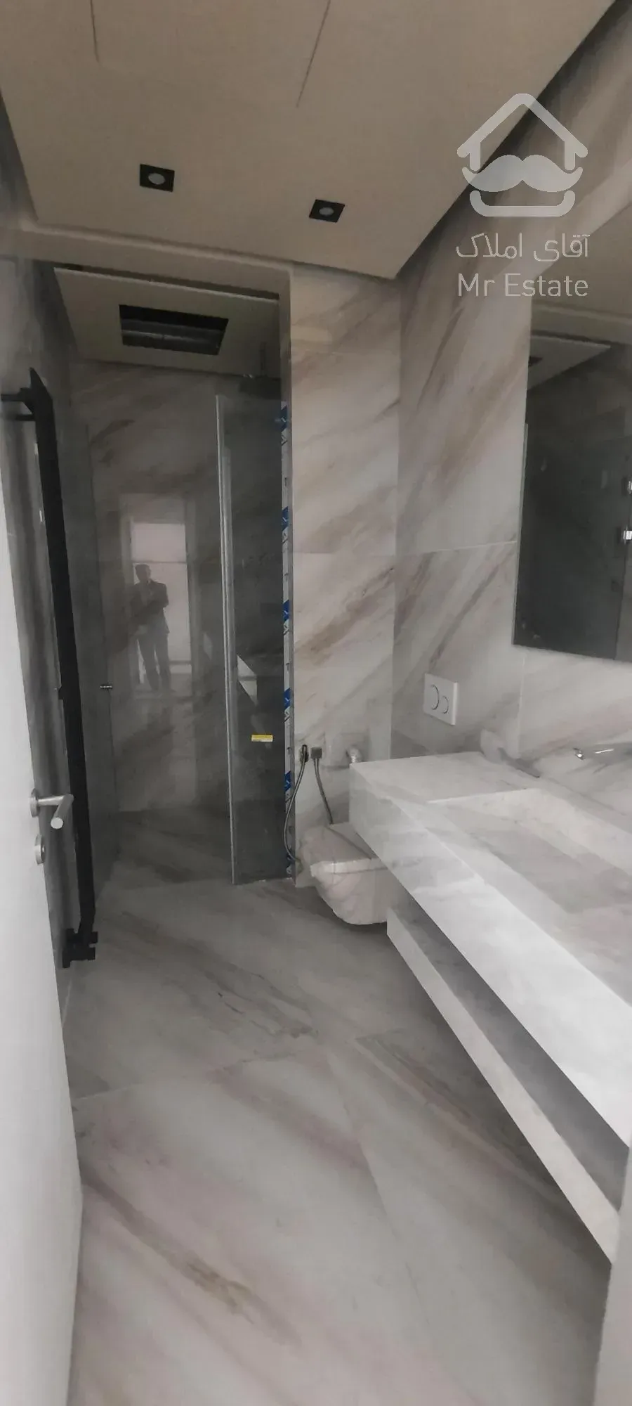 فروش آپارتمان برند ۲۹۹ متری مدرن در کامرانیه شمالی