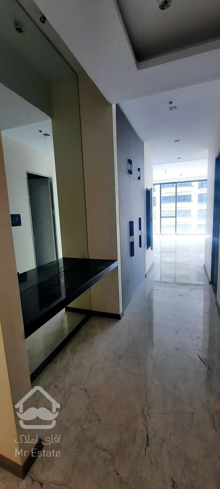 فروش آپارتمان برند ۲۹۲ متری در کامرانیه شمالی