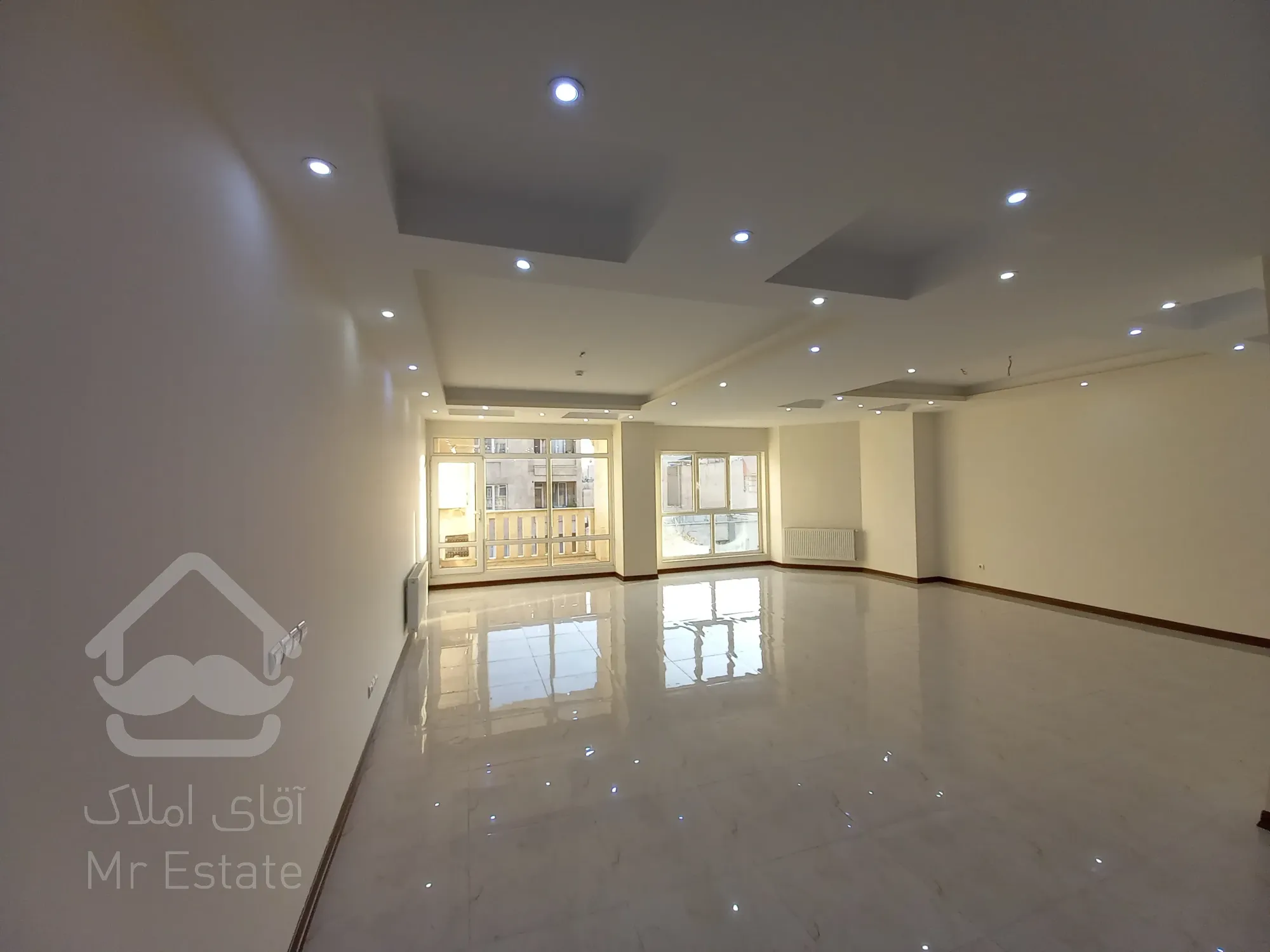 رهن کامل آپارتمان ۱۶۰متری سه خوابه گلشهرخیابان برخورداری