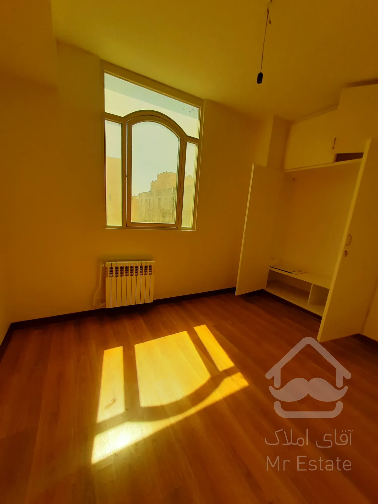 فروش آپارتمان ۷۵متر ۲خواب  فول امکانات سالن پرده خور  باغ فیض مهستان