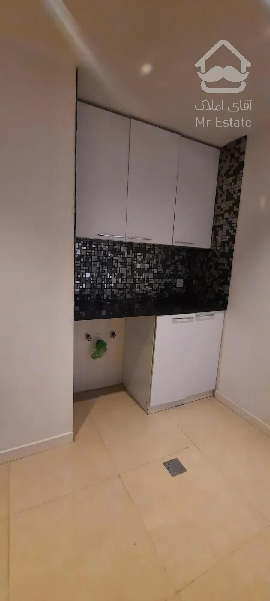 اجاره آپارتمان ۲۶۱ متری در نیاوران