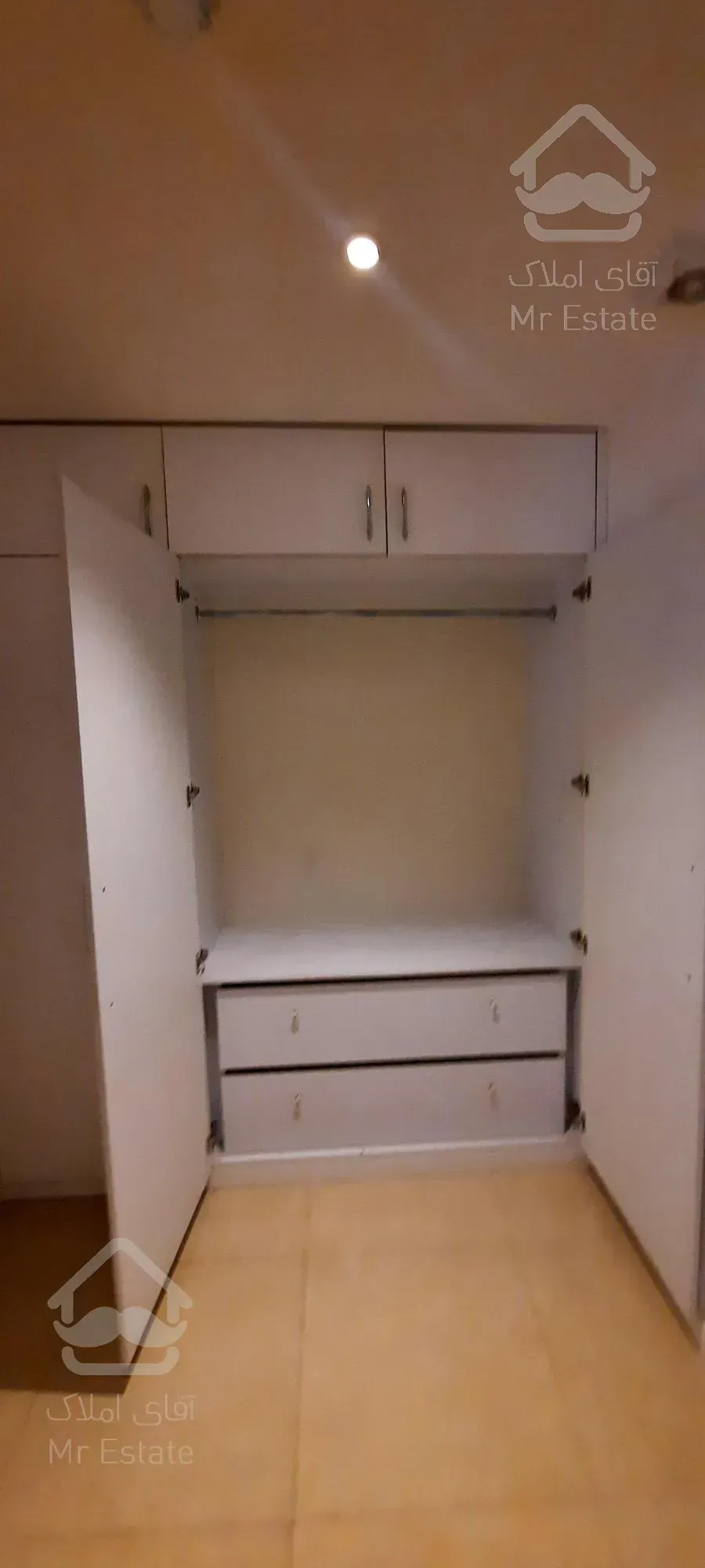 اجاره آپارتمان ۲۶۱ متری در نیاوران