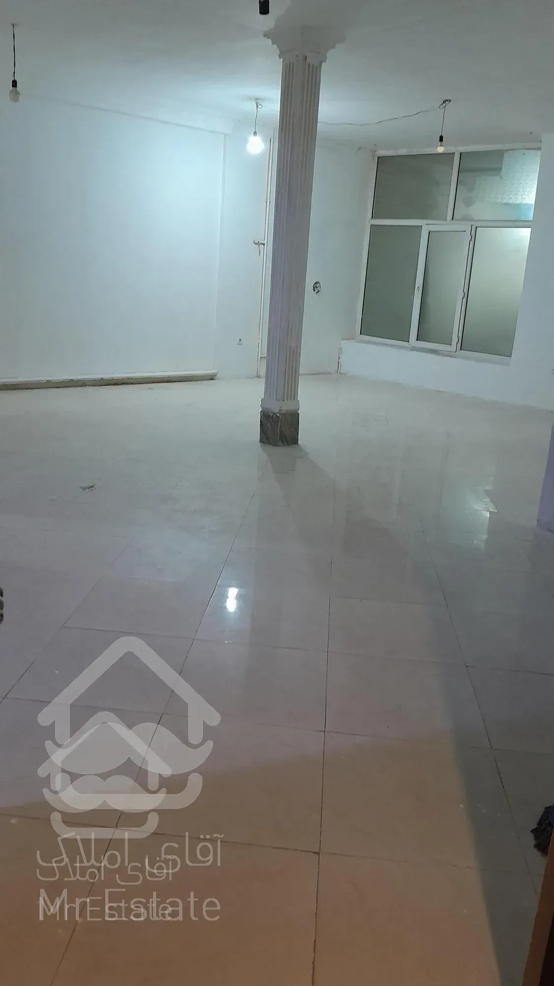 ۱۲۰ متر واحد + ۵۰ متر حیاط اختصاصی اسکندری